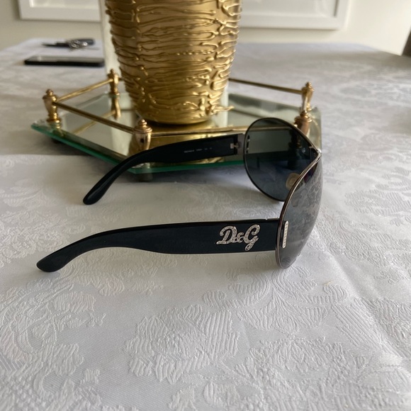 Dolce and Gabbana Ladies Sunglass - Picture 4 of 8